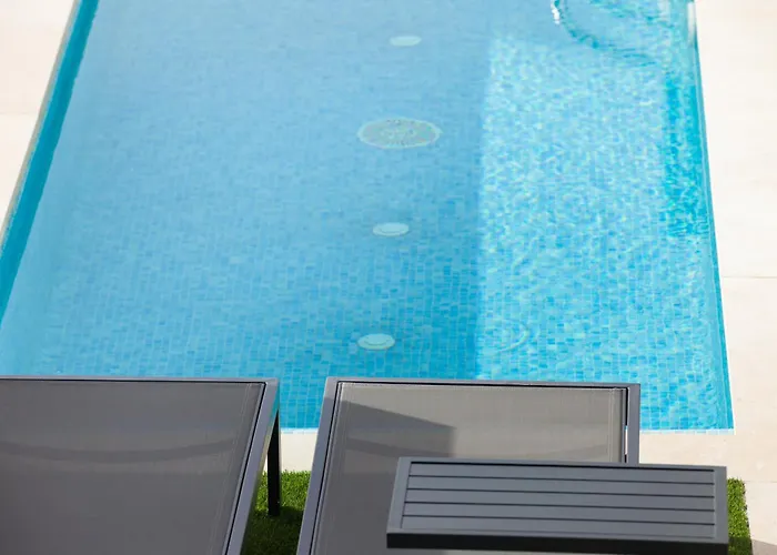 200M² New Villa D With Private, Heated Pool And Amazing Ocean View.